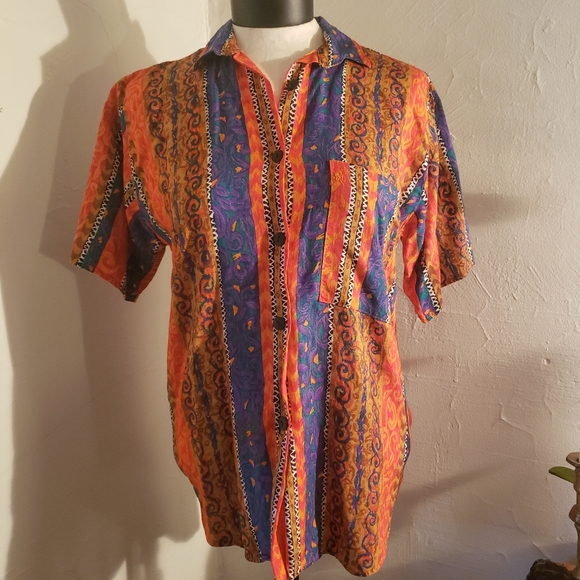 VTG 90s Button Up Tee - Picture 2 of 6